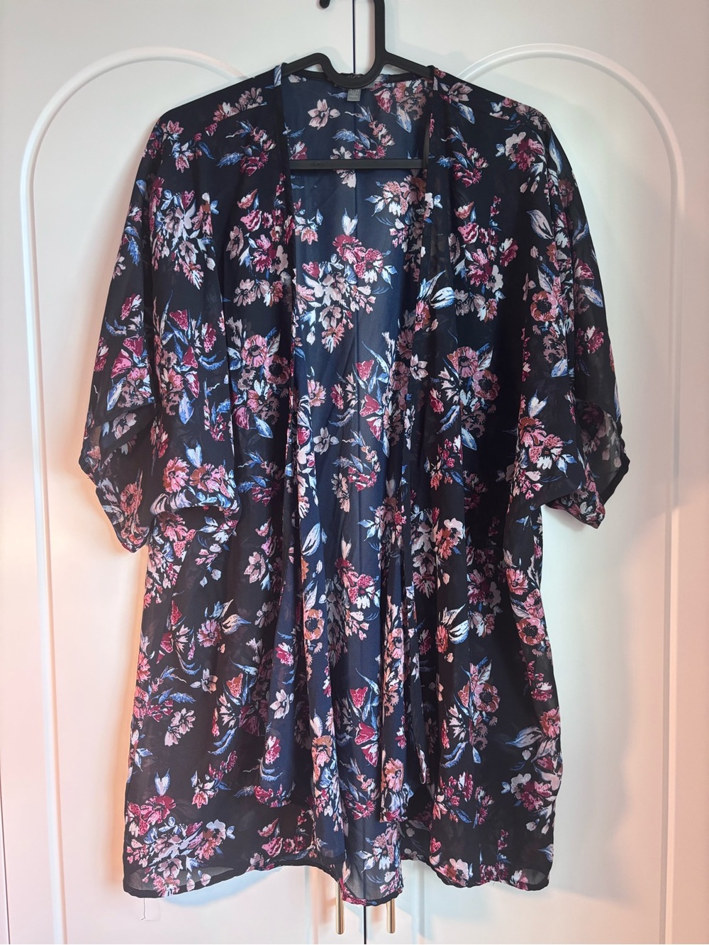 Charlotte Russe Navy Floral Open-Front Kimono